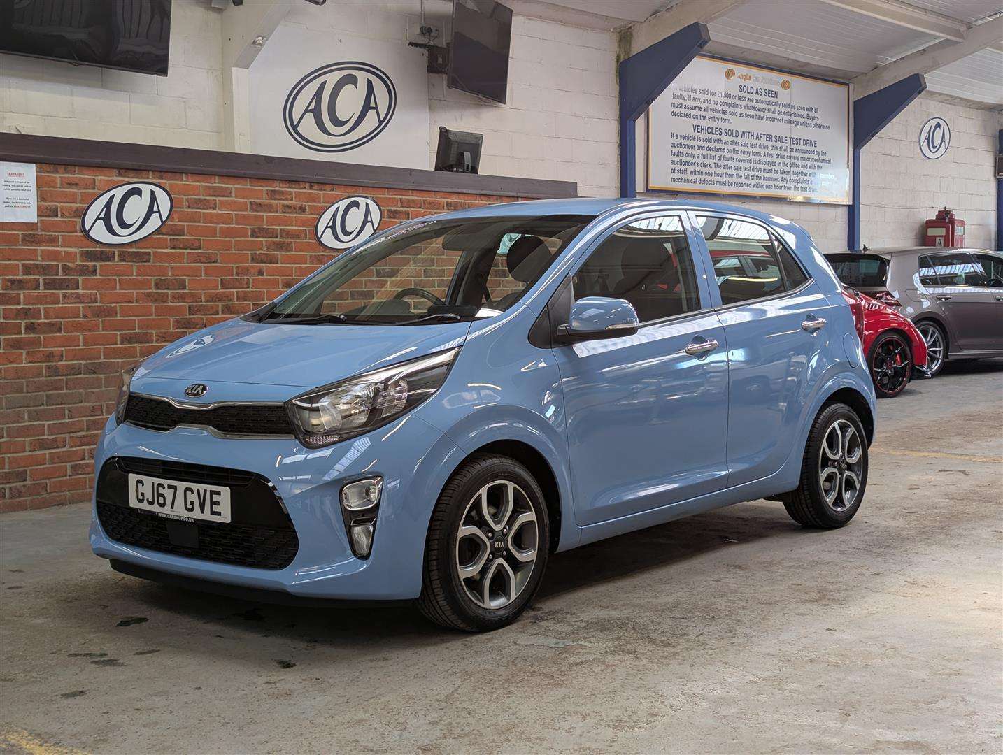 <p>2017 KIA PICANTO 3</p>