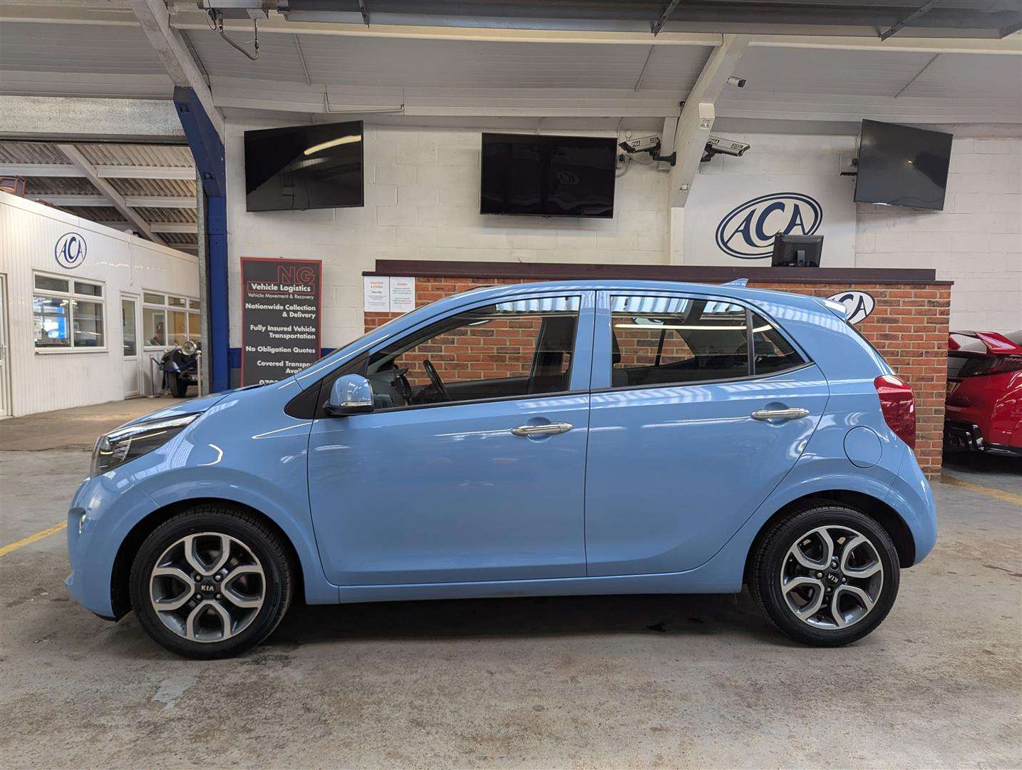 <p>2017 KIA PICANTO 3</p>
