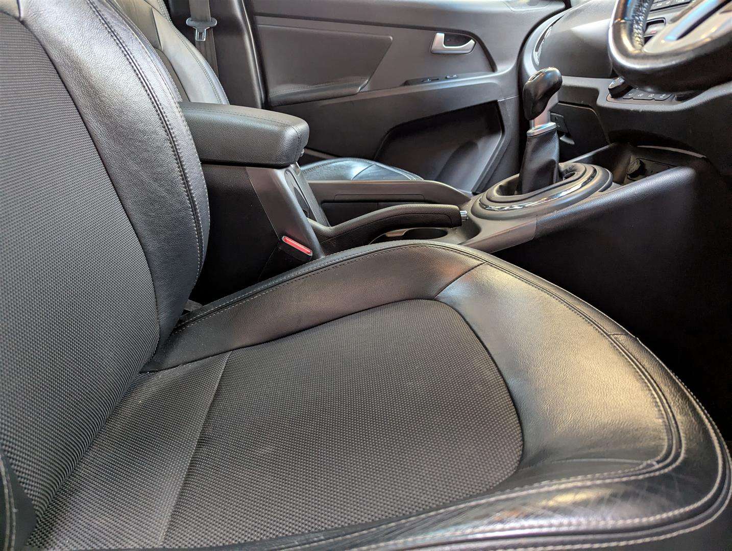 <p>2013 KIA SPORTAGE 2 CRDI</p>