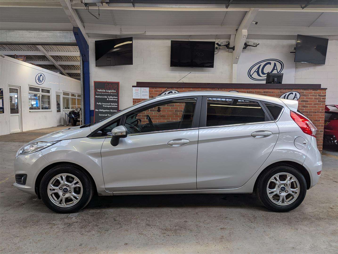 <p>2015 FORD FIESTA TITANIUM ECONETIC</p>