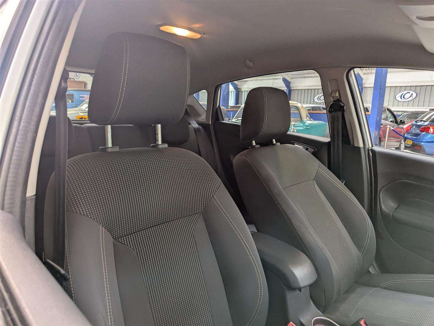 <p>2015 FORD FIESTA TITANIUM ECONETIC</p>