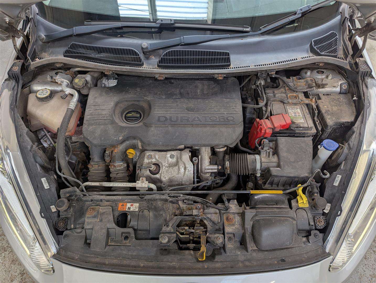 <p>2015 FORD FIESTA TITANIUM ECONETIC</p>