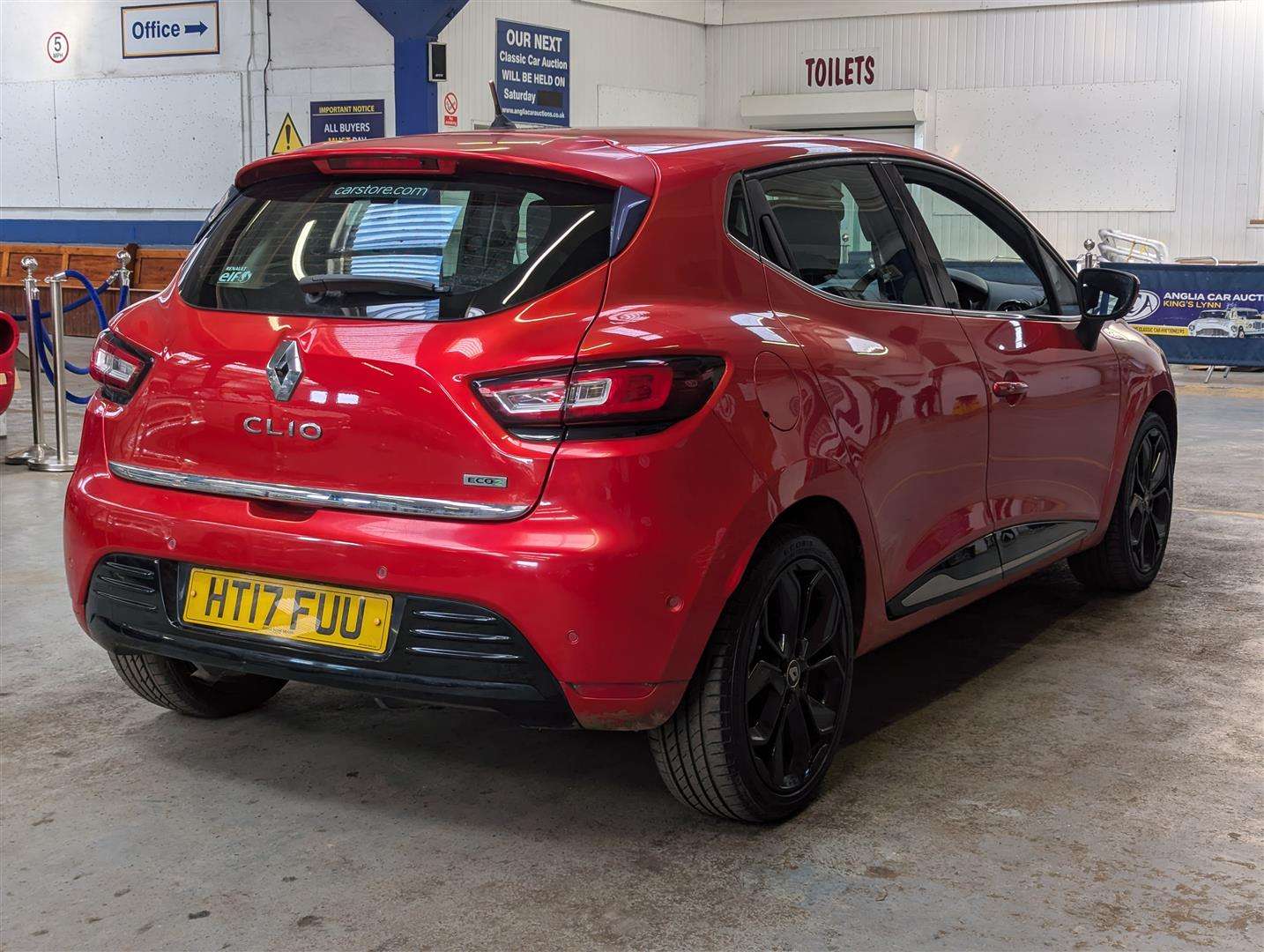 <p>2017 RENAULT CLIO SIGNATURE NAV DCI</p>
