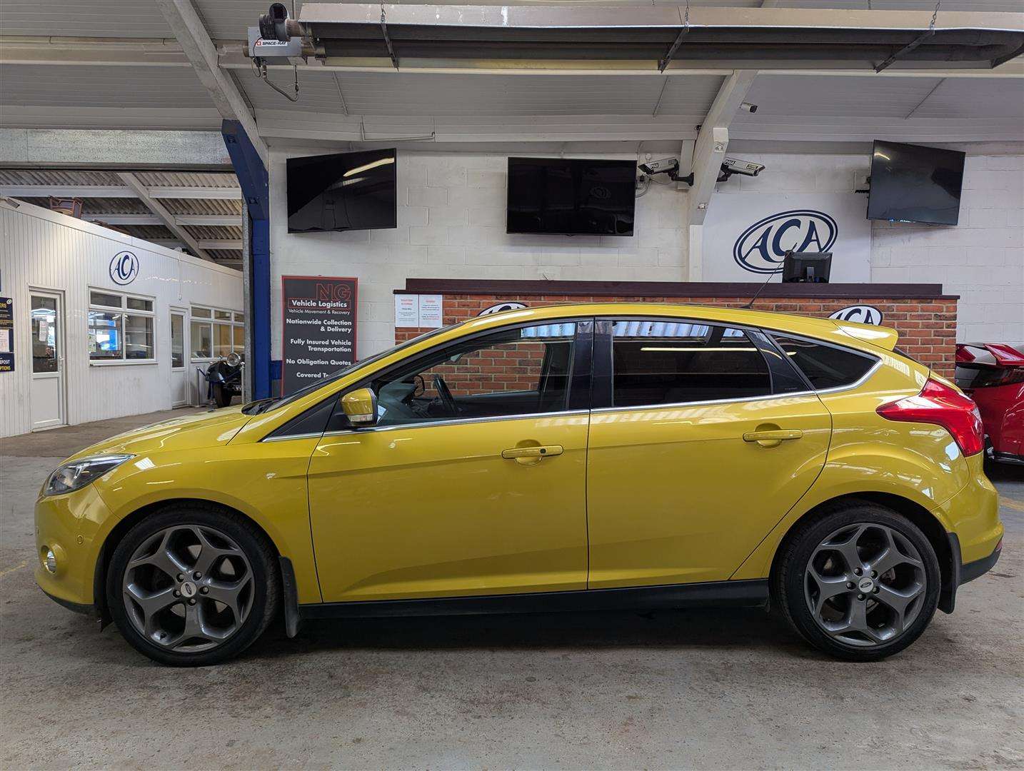<p>2011 FORD FOCUS TITANIUM TURBO</p>