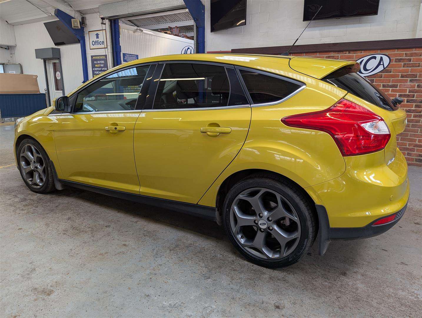 <p>2011 FORD FOCUS TITANIUM TURBO</p>