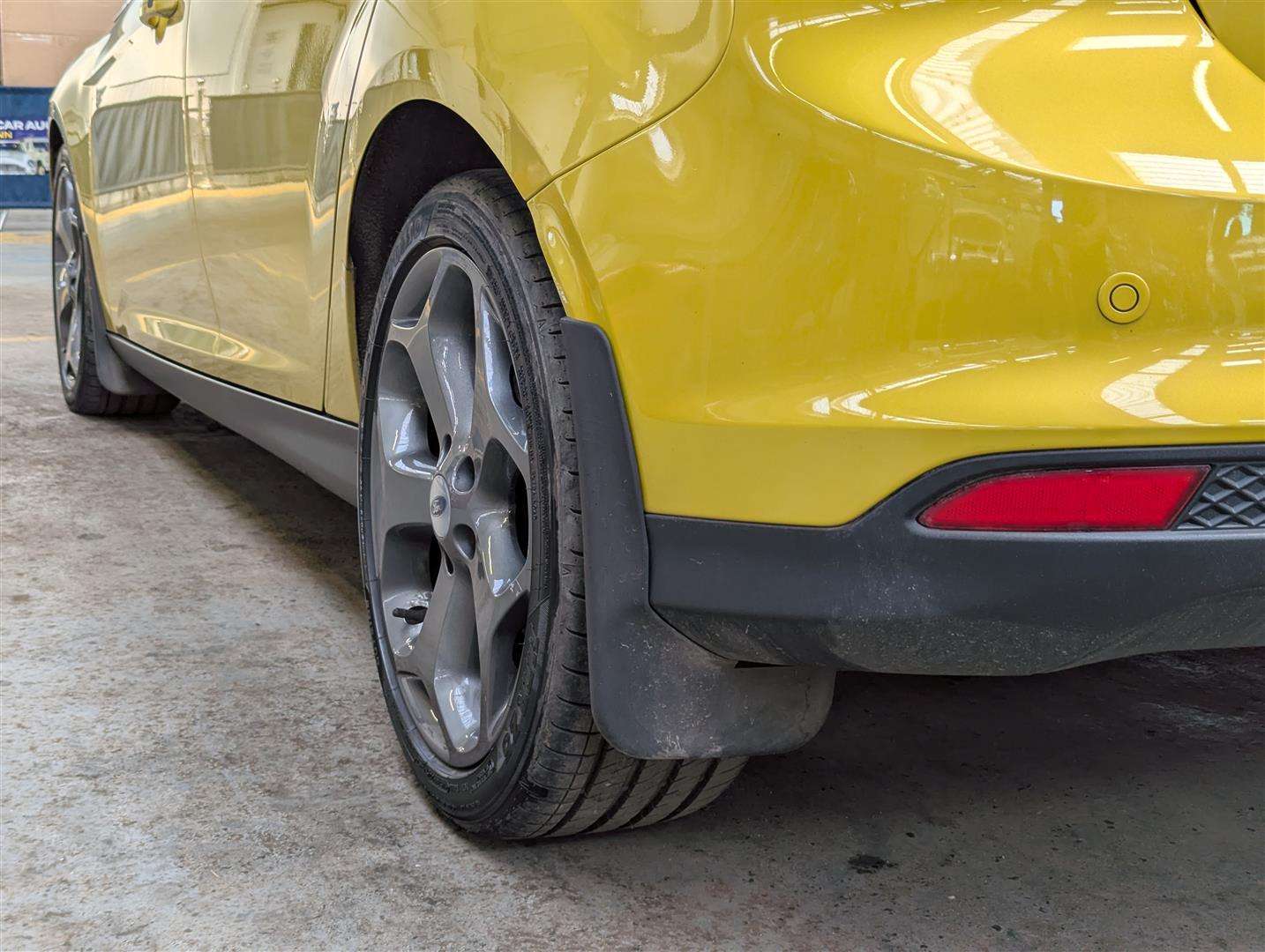 <p>2011 FORD FOCUS TITANIUM TURBO</p>