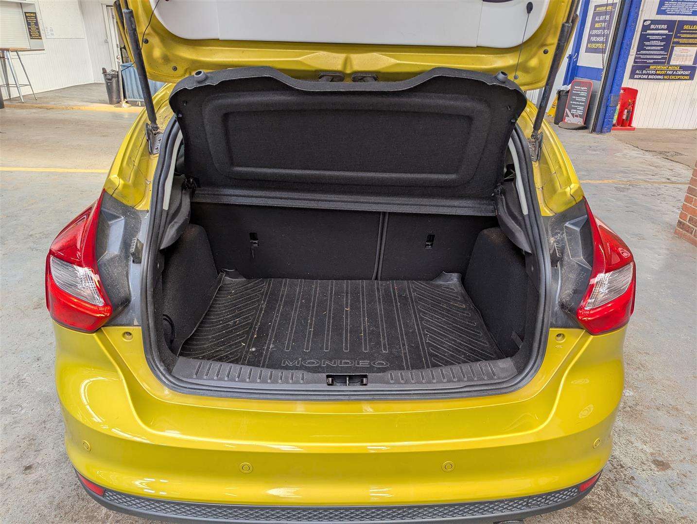 <p>2011 FORD FOCUS TITANIUM TURBO</p>