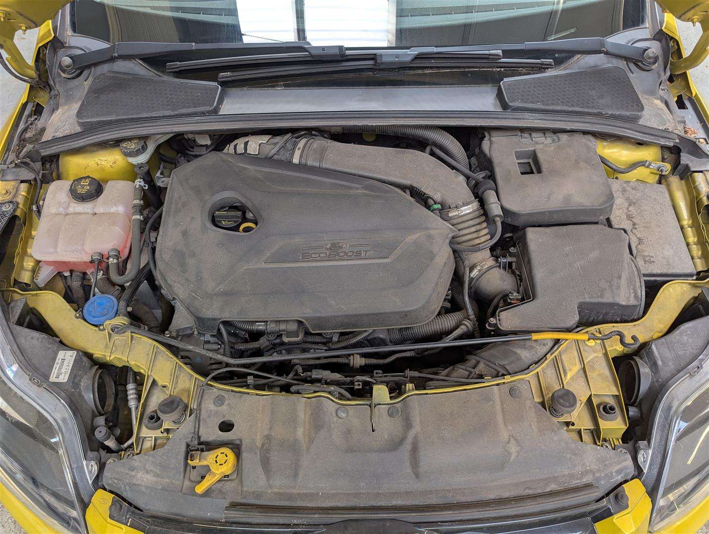 <p>2011 FORD FOCUS TITANIUM TURBO</p>