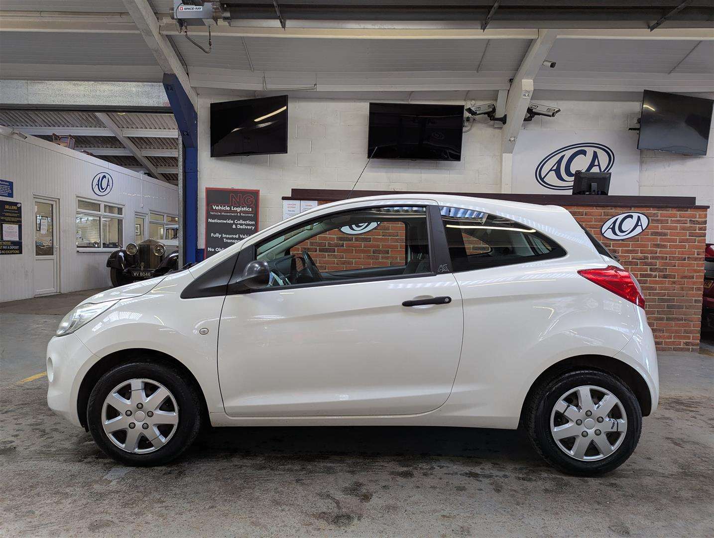 <p>2011 FORD KA STUDIO</p>