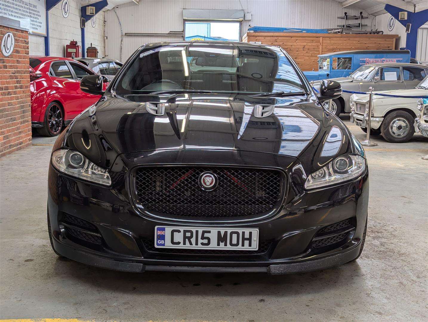 <p>2015 JAGUAR XJ PORTFOLIO V6 D AUTO</p>