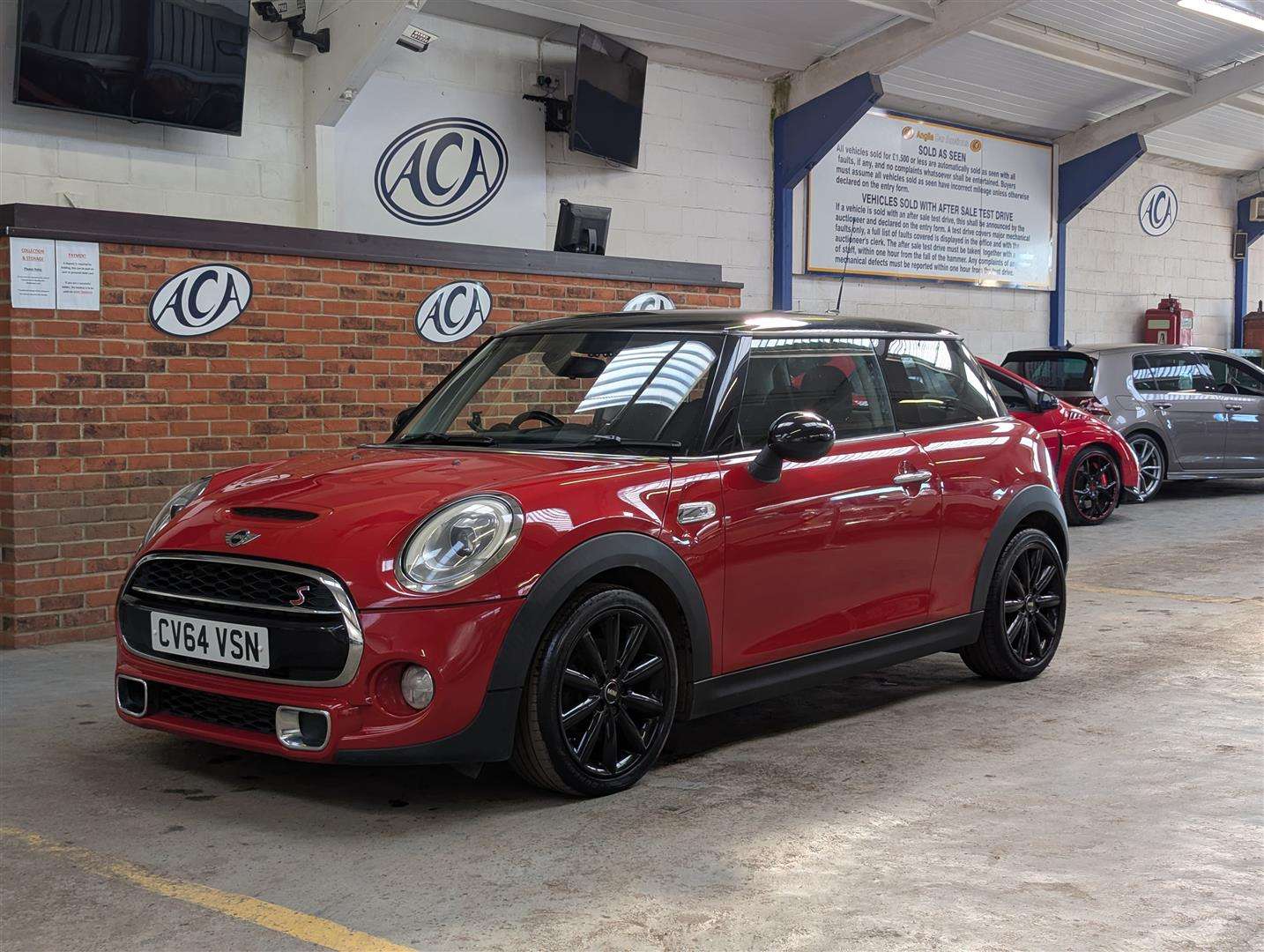 <p>2014 MINI COOPER SD</p>
