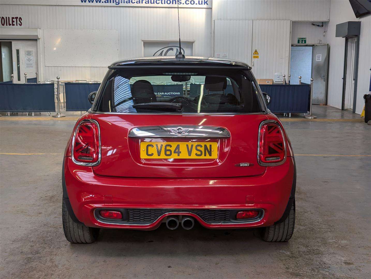 <p>2014 MINI COOPER SD</p>