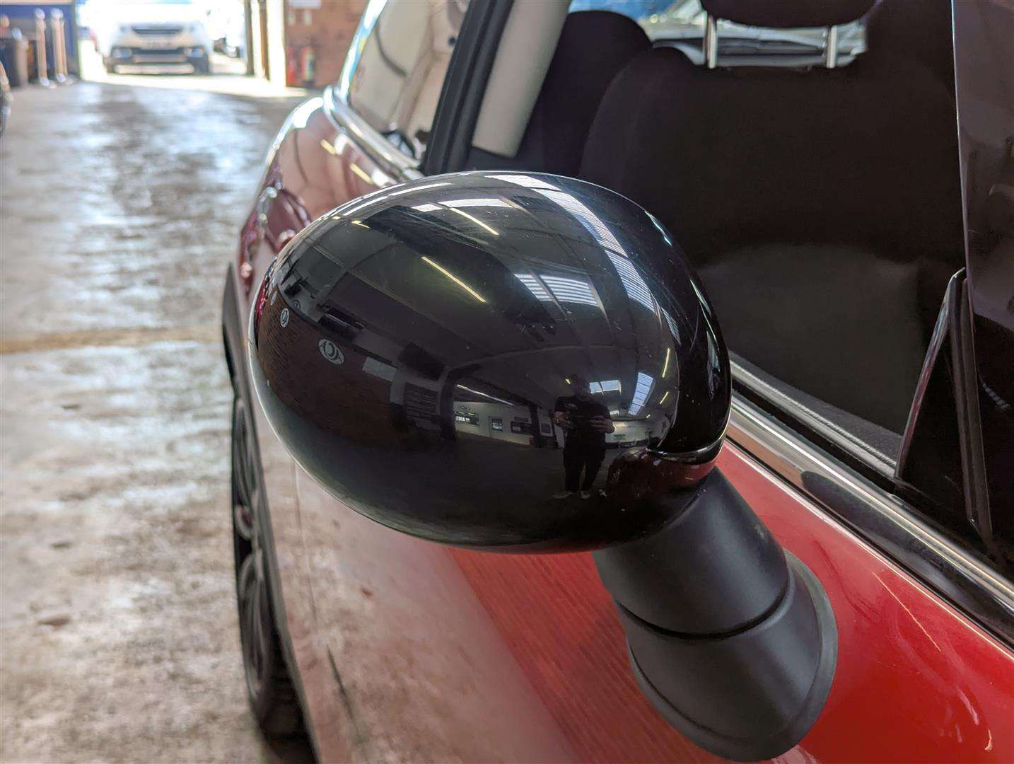 <p>2014 MINI COOPER SD</p>
