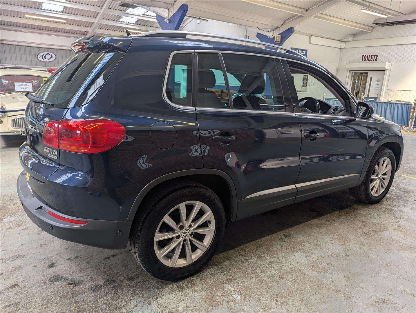 <p>2013 VOLKSWAGEN TIGUAN SE TDI BLUEMOTION</p>