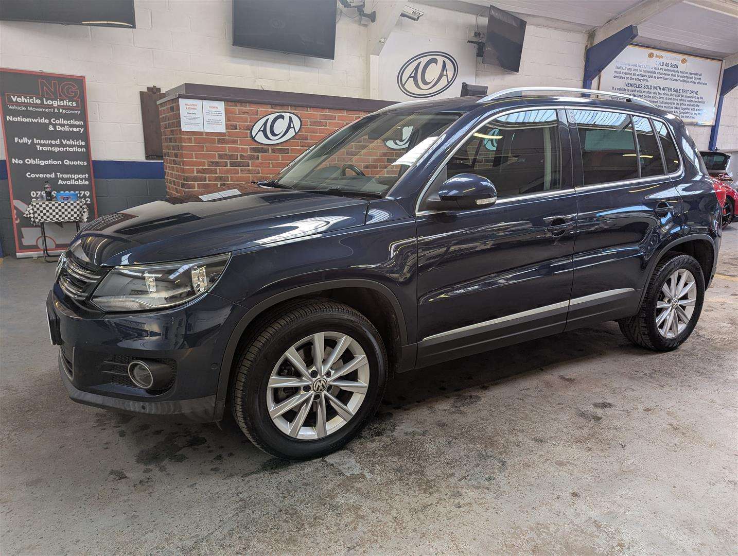 <p>2013 VOLKSWAGEN TIGUAN SE TDI BLUEMOTION</p>