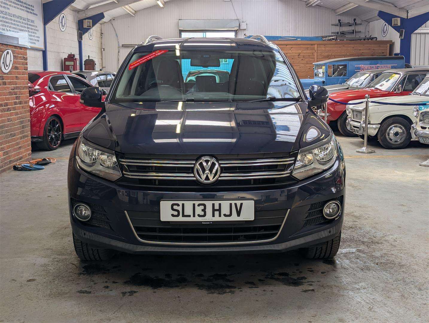 <p>2013 VOLKSWAGEN TIGUAN SE TDI BLUEMOTION</p>