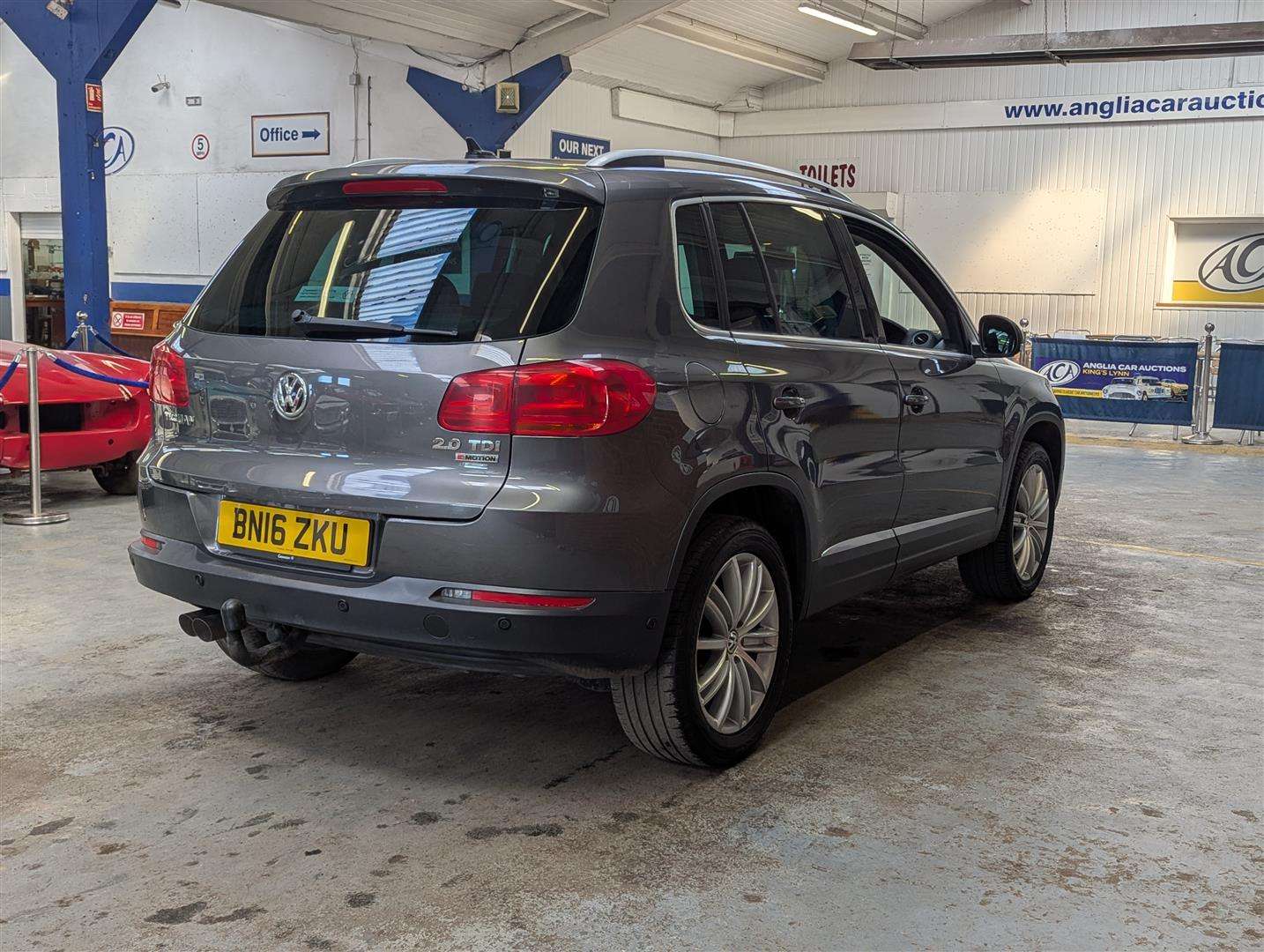 <p>2016 VOLKSWAGEN TIGUAN MATCH ED TDI BMT 4</p>