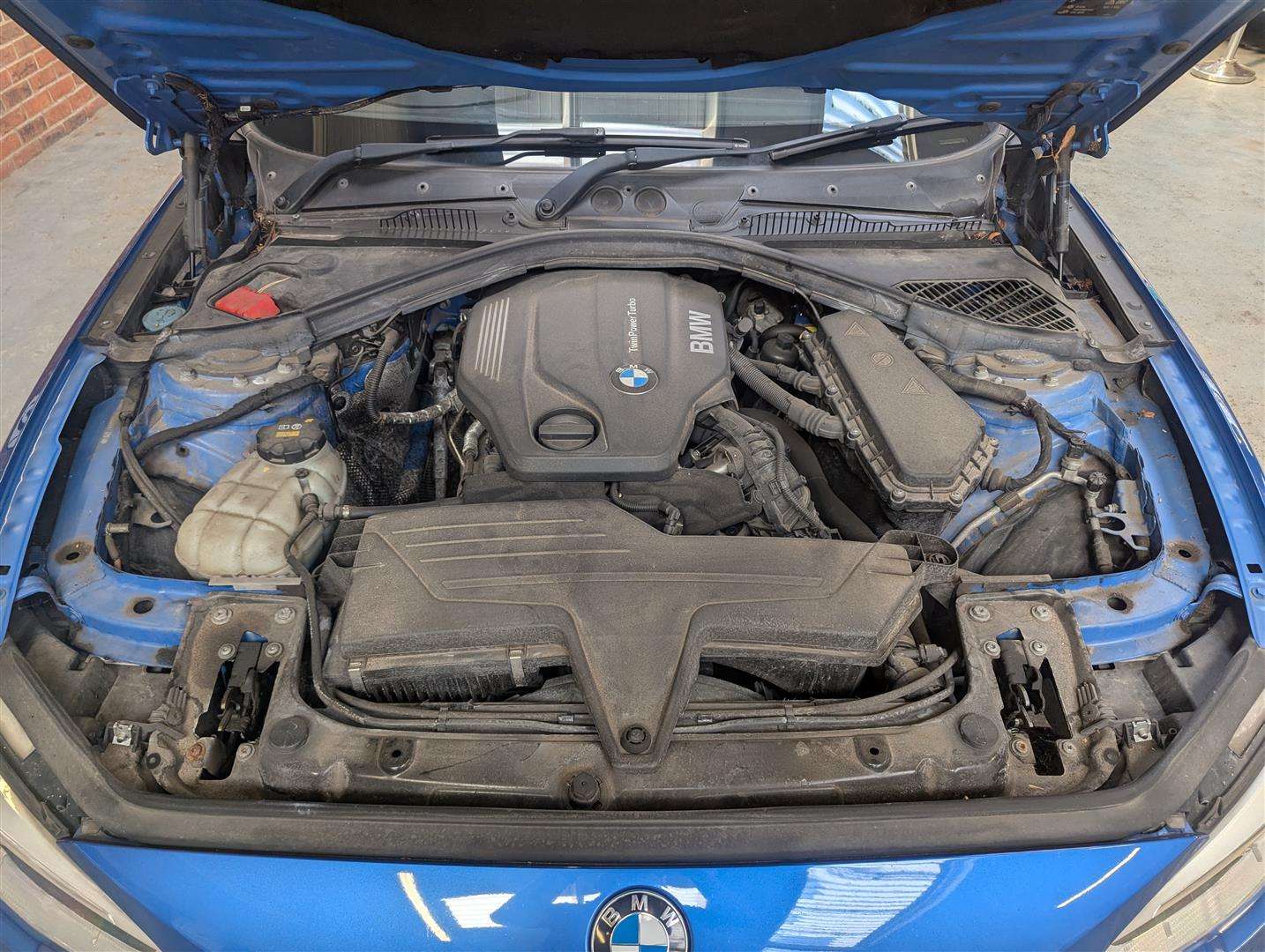 <p>2016 BMW 120D M SPORT</p>