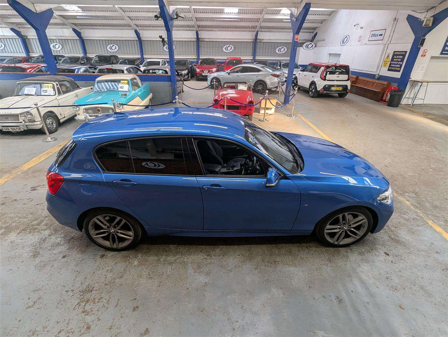 <p>2016 BMW 120D M SPORT</p>