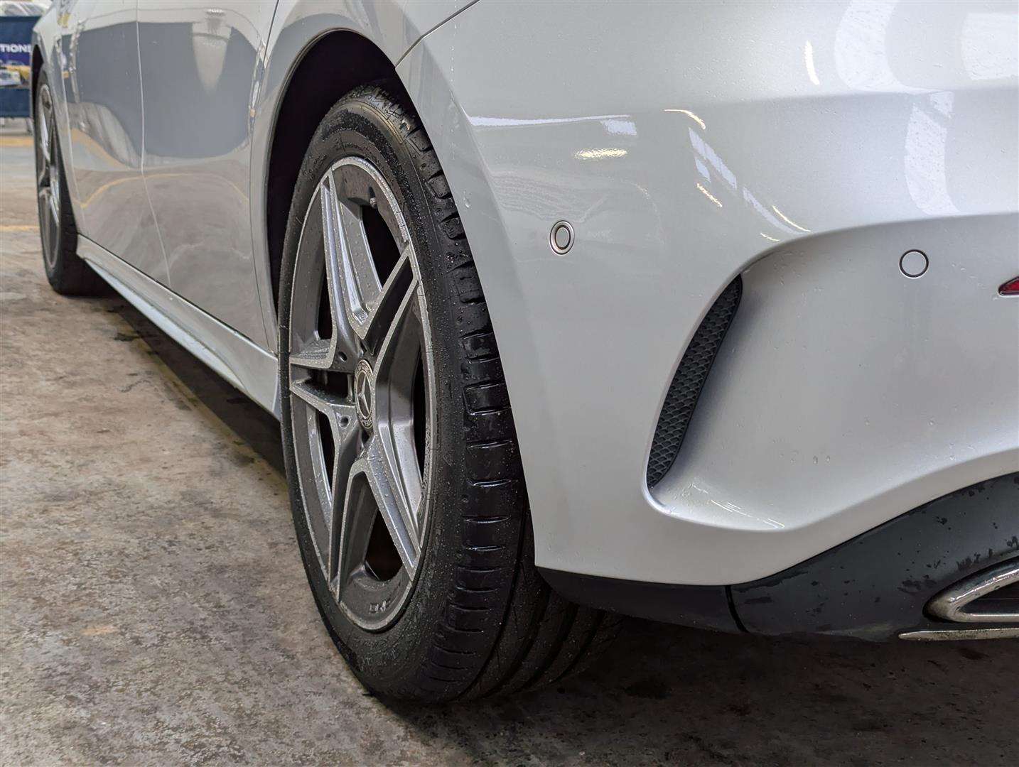 <p>2018 MERCEDES-BENZ A 200 AMG LINE PREMIUM AUTO</p>