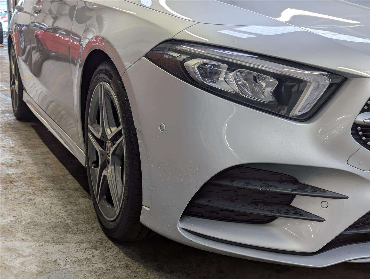 <p>2018 MERCEDES-BENZ A 200 AMG LINE PREMIUM AUTO</p>