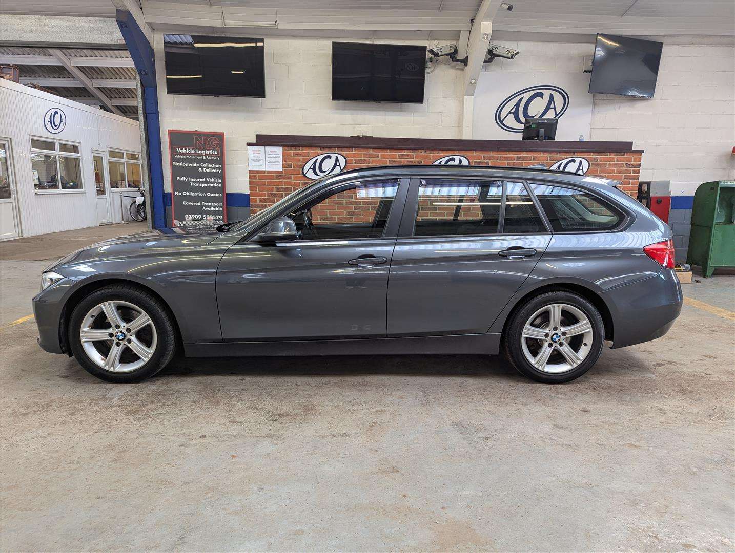 <p>2013 BMW 320D SE TOURING</p>