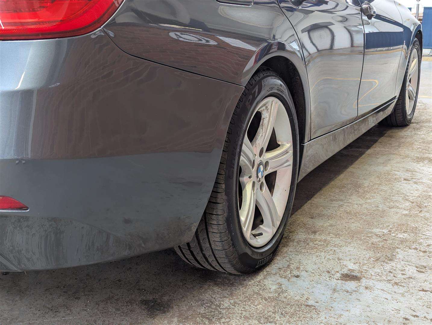 <p>2013 BMW 320D SE TOURING</p>