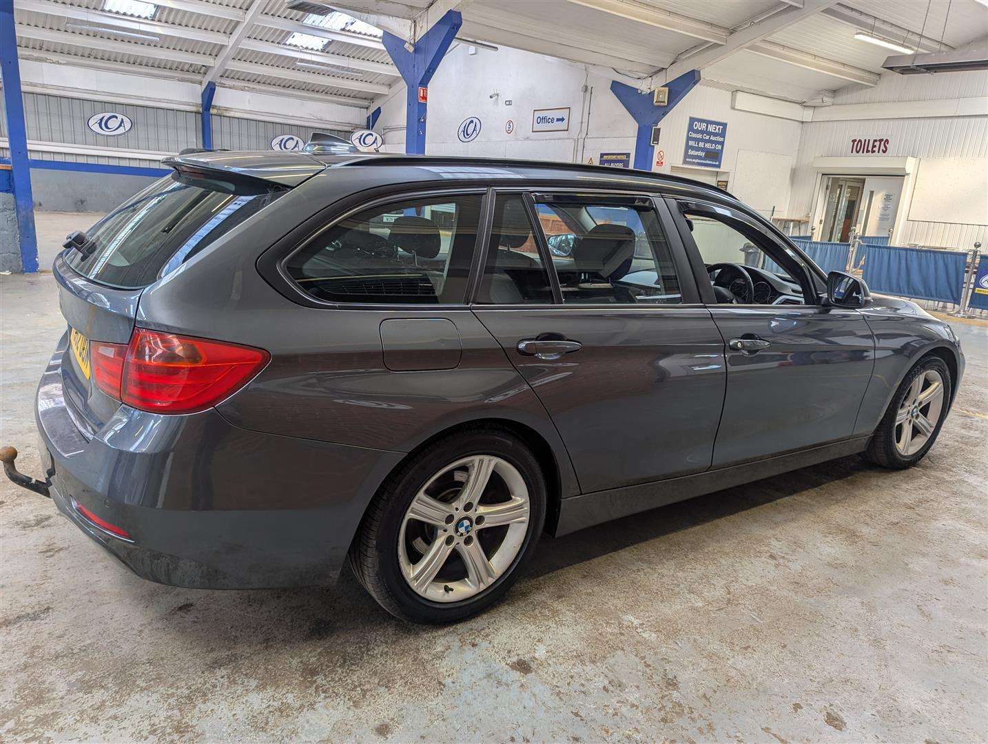 <p>2013 BMW 320D SE TOURING</p>