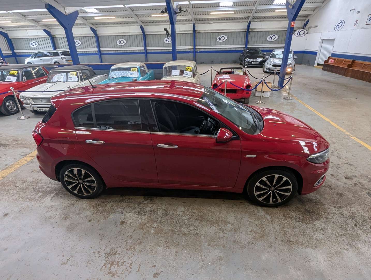<p>2017 FIAT TIPO LOUNGE MULITJET</p>