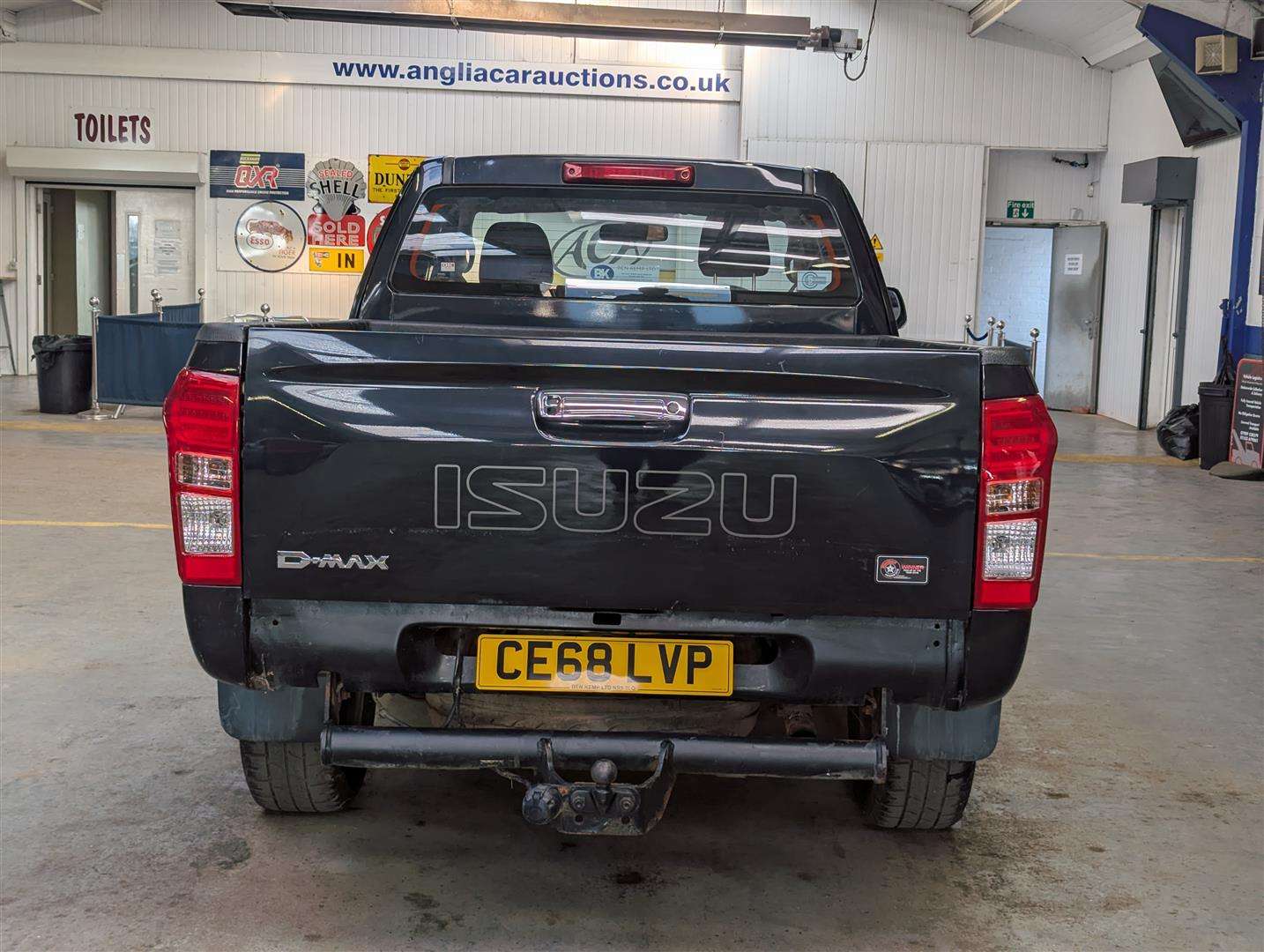 <p>2018 ISUZU D-MAX YUKON</p>