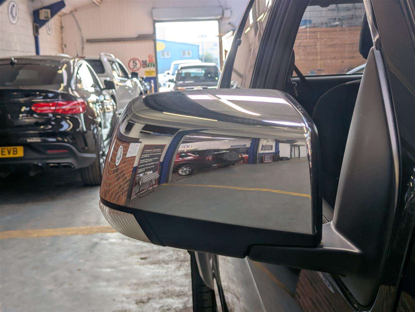 <p>2018 ISUZU D-MAX YUKON</p>