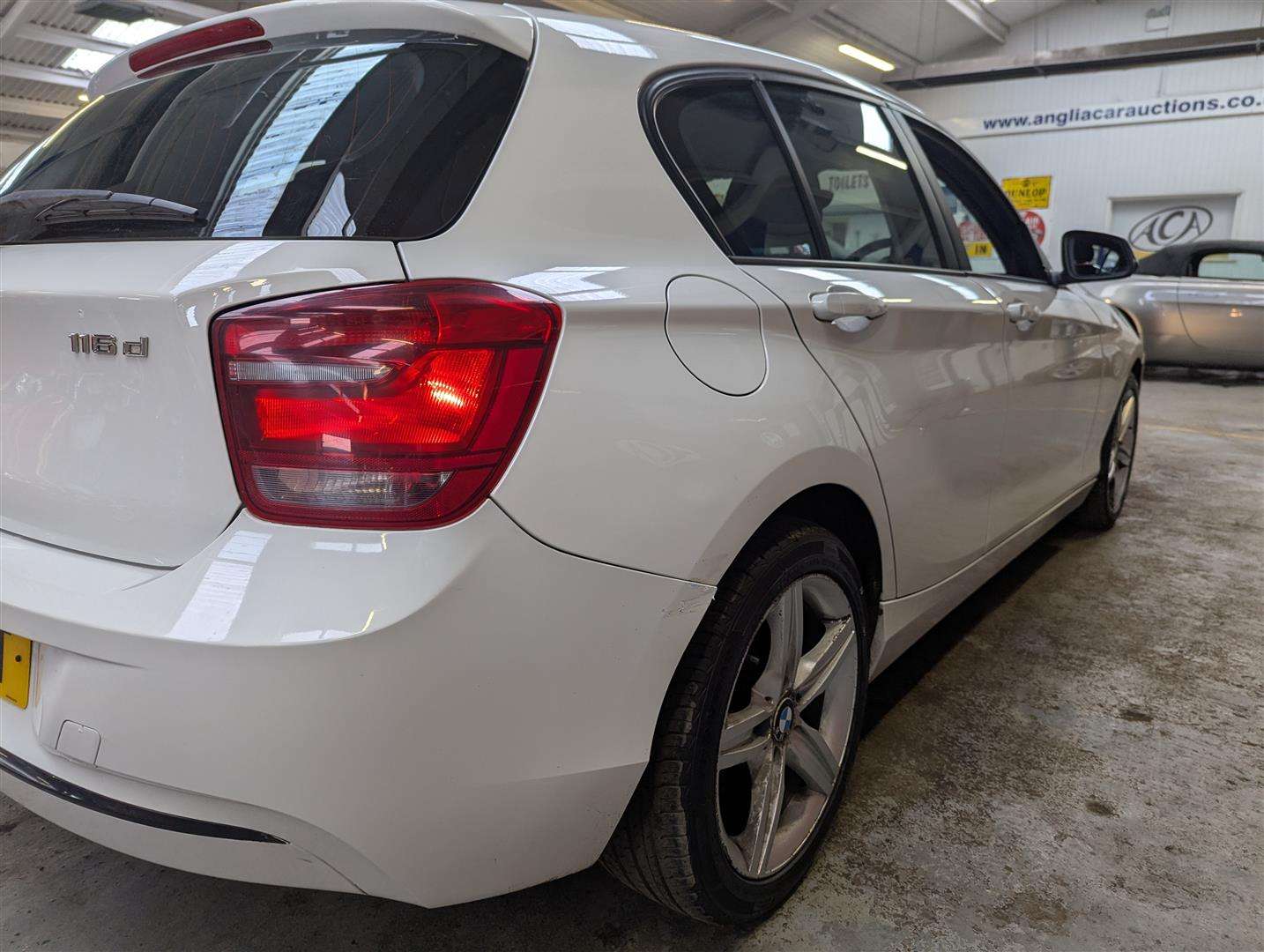<p>2012 BMW 116D SPORT</p>