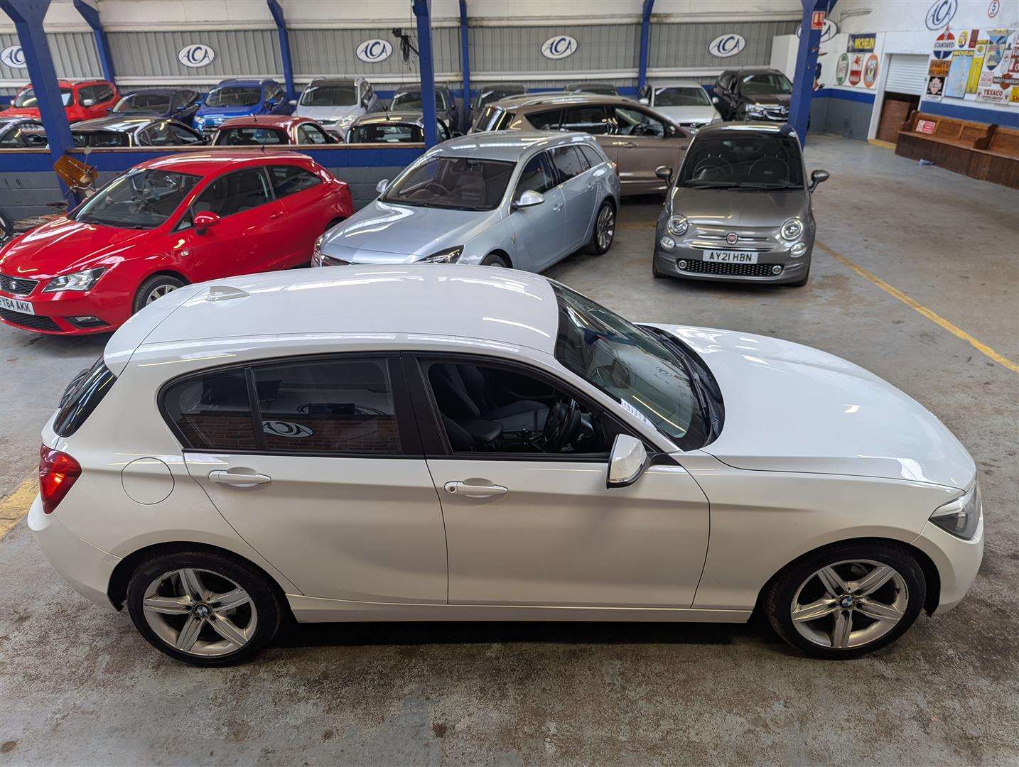 <p>2012 BMW 116D SPORT</p>