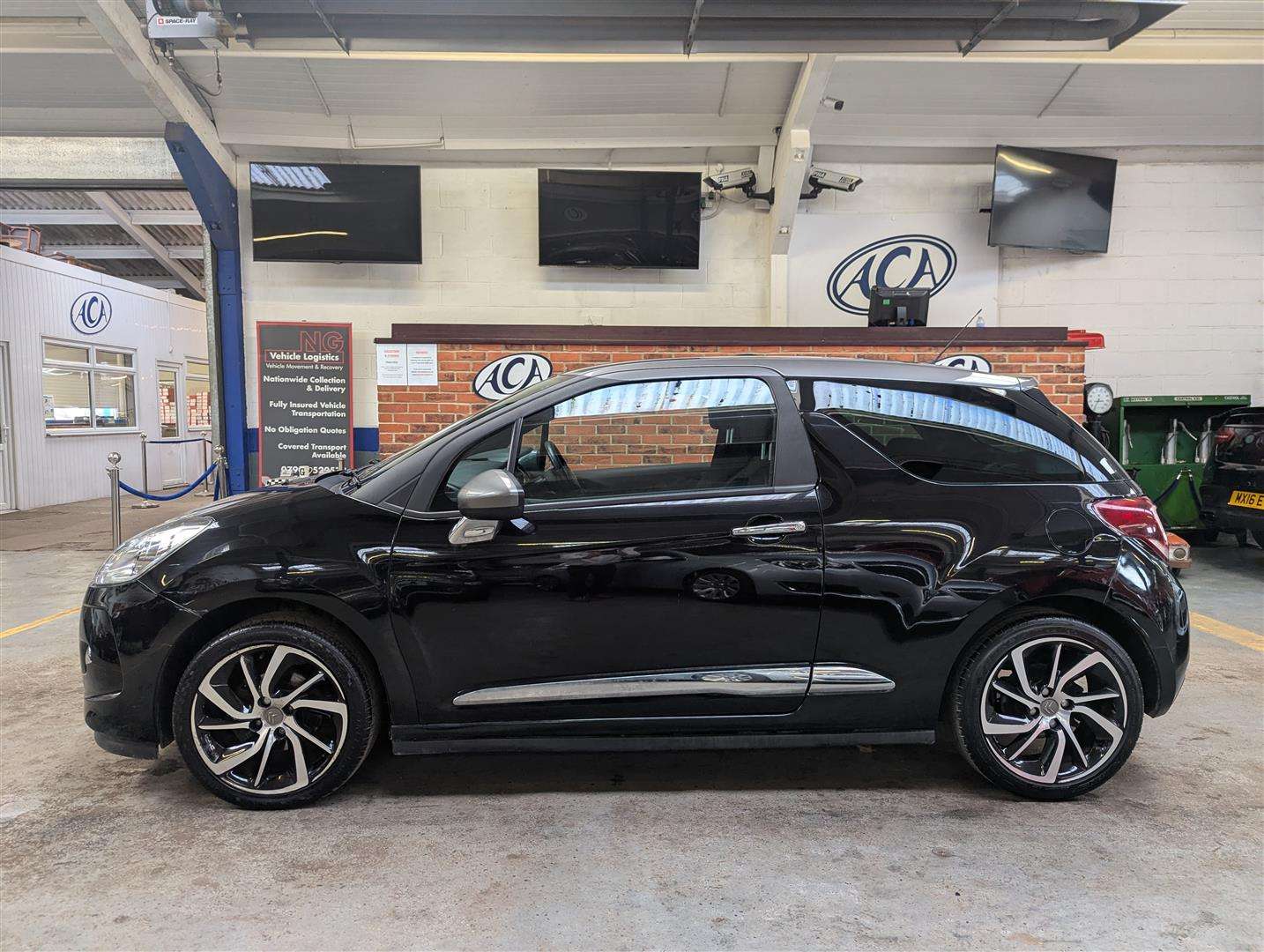 <p>2015 CITROEN DS3 DSTYLE + PURETECH S/S</p>