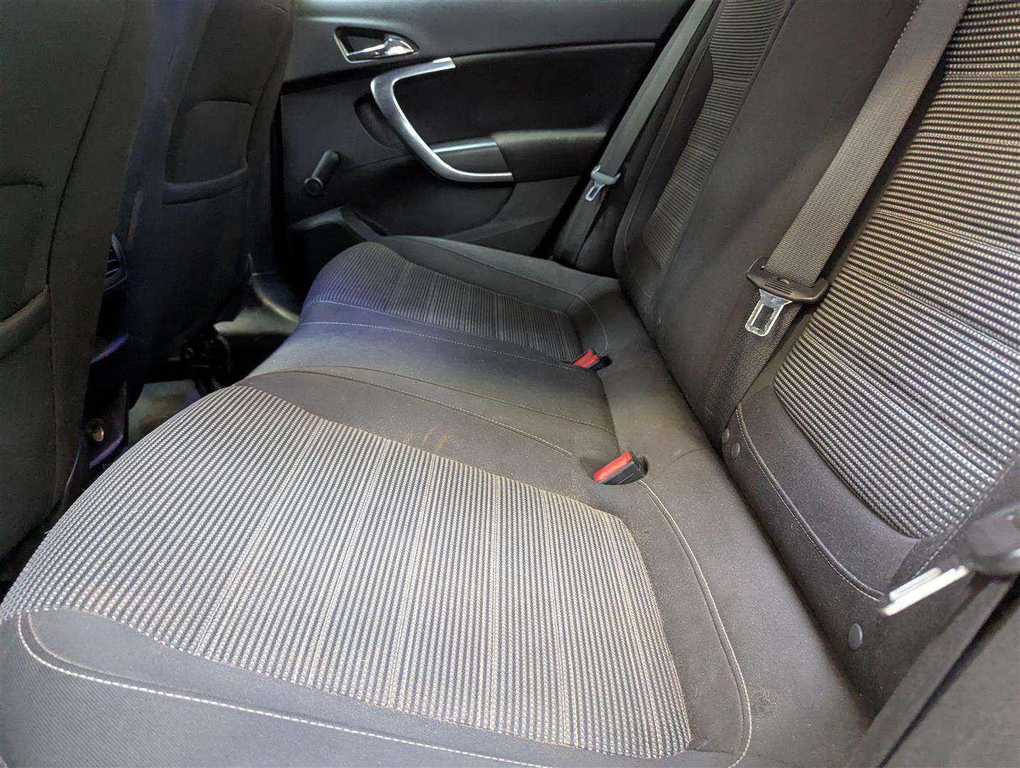 <p>2013 VAUXHALL INSIGNIA SRI CDTI</p>