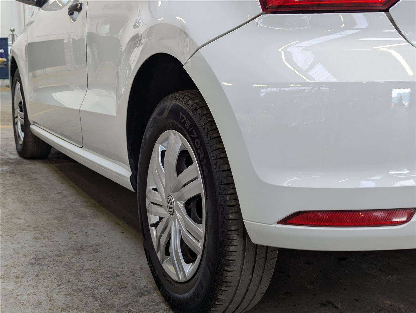 <p>2015 VOLKSWAGEN POLO ** SOLD</p>