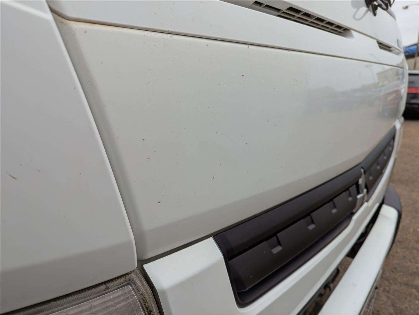 <p>2015 MITSUBISHI FUSO CANTER 7C18 38 AUTO</p>