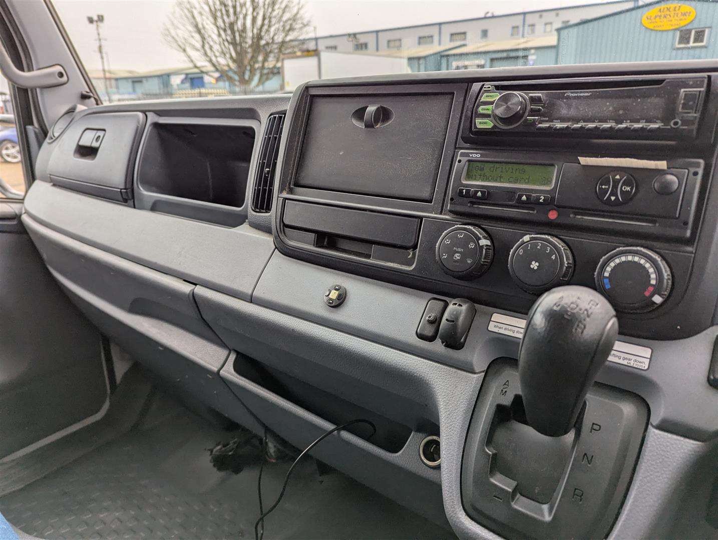 <p>2015 MITSUBISHI FUSO CANTER 7C18 38 AUTO</p>