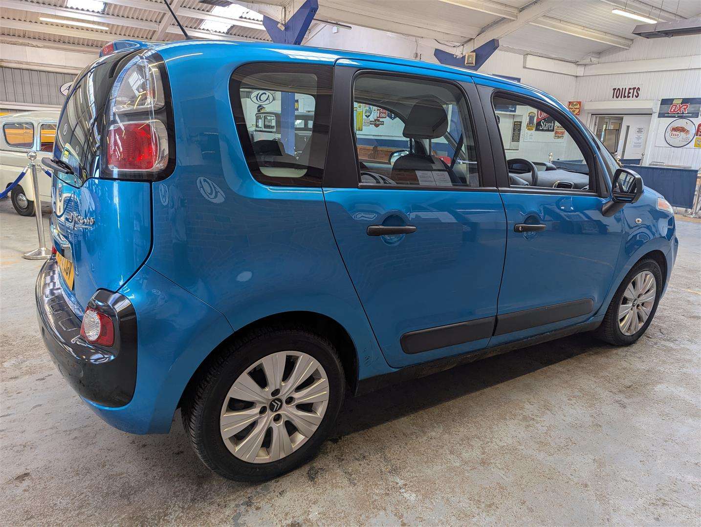 <p>2012 CITROEN C3 PICASSO VTR+ HDI</p>