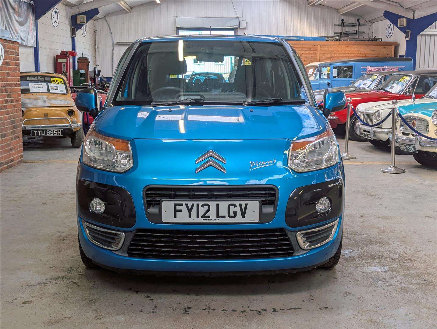 <p>2012 CITROEN C3 PICASSO VTR+ HDI</p>