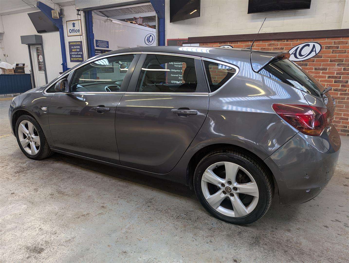 <p>2012 VAUXHALL ASTRA SRI</p>