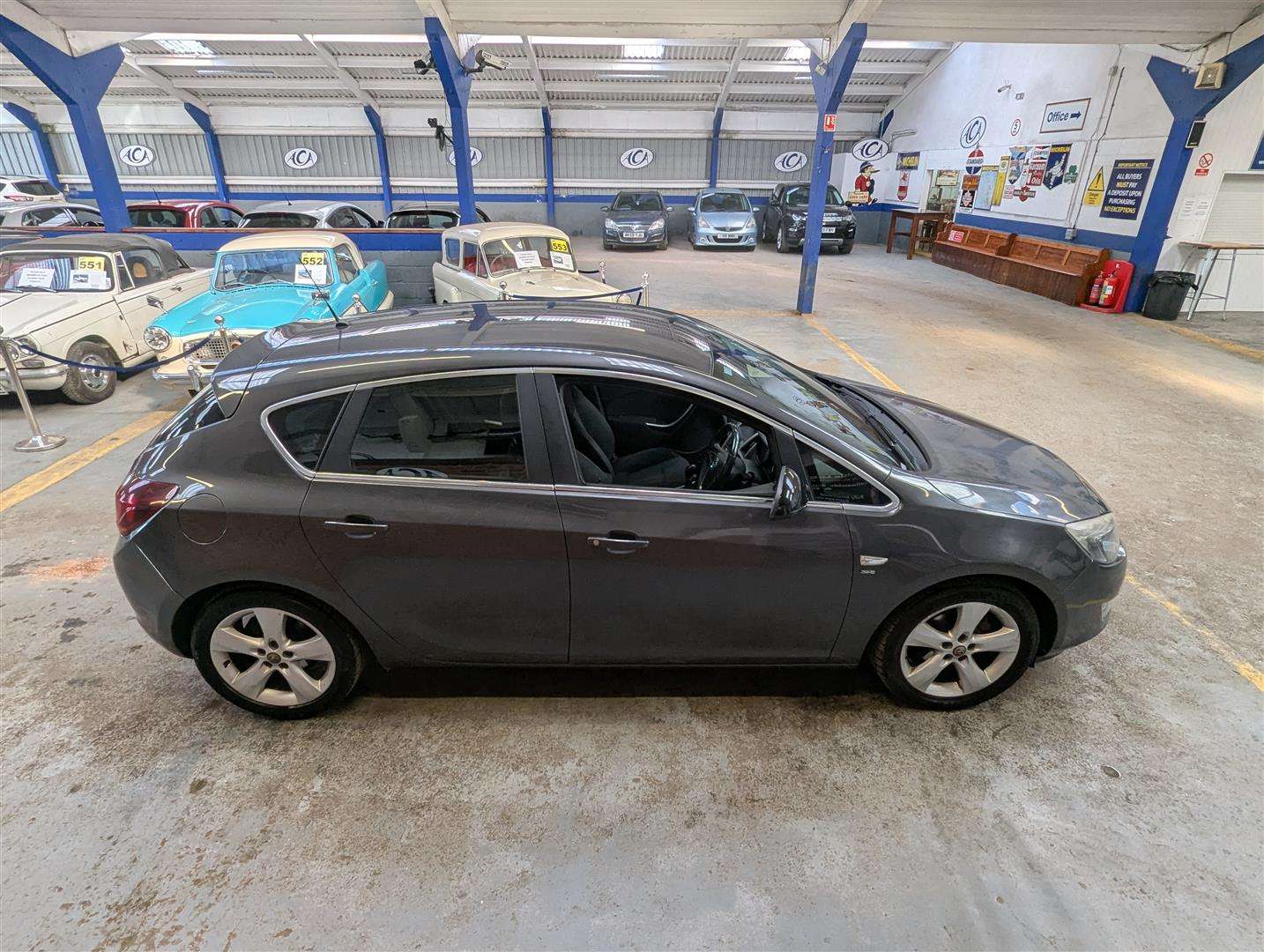 <p>2012 VAUXHALL ASTRA SRI</p>