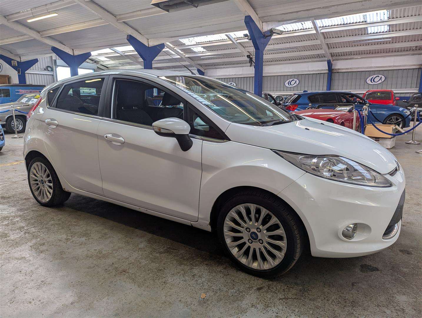 <p>2012 FORD FIESTA TITANIUM</p>