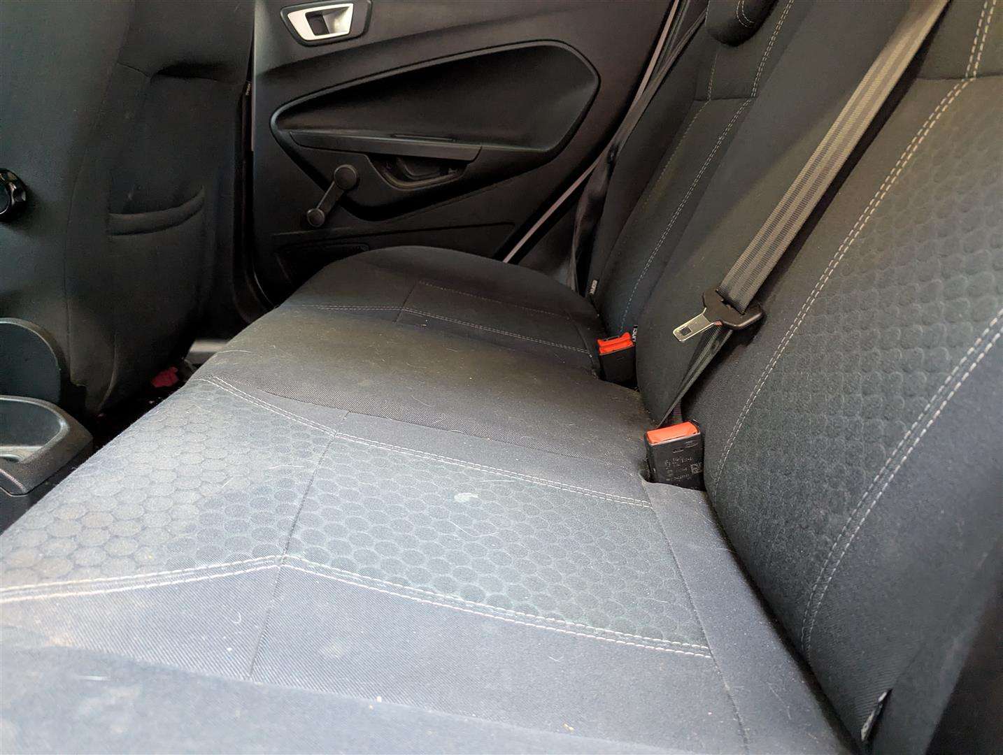 <p>2012 FORD FIESTA TITANIUM</p>