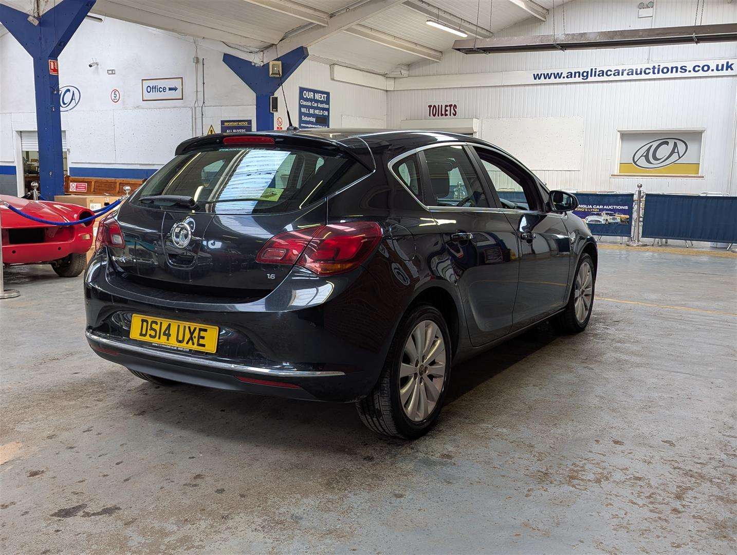 <p>2014 VAUXHALL ASTRA ELITE AUTO</p>