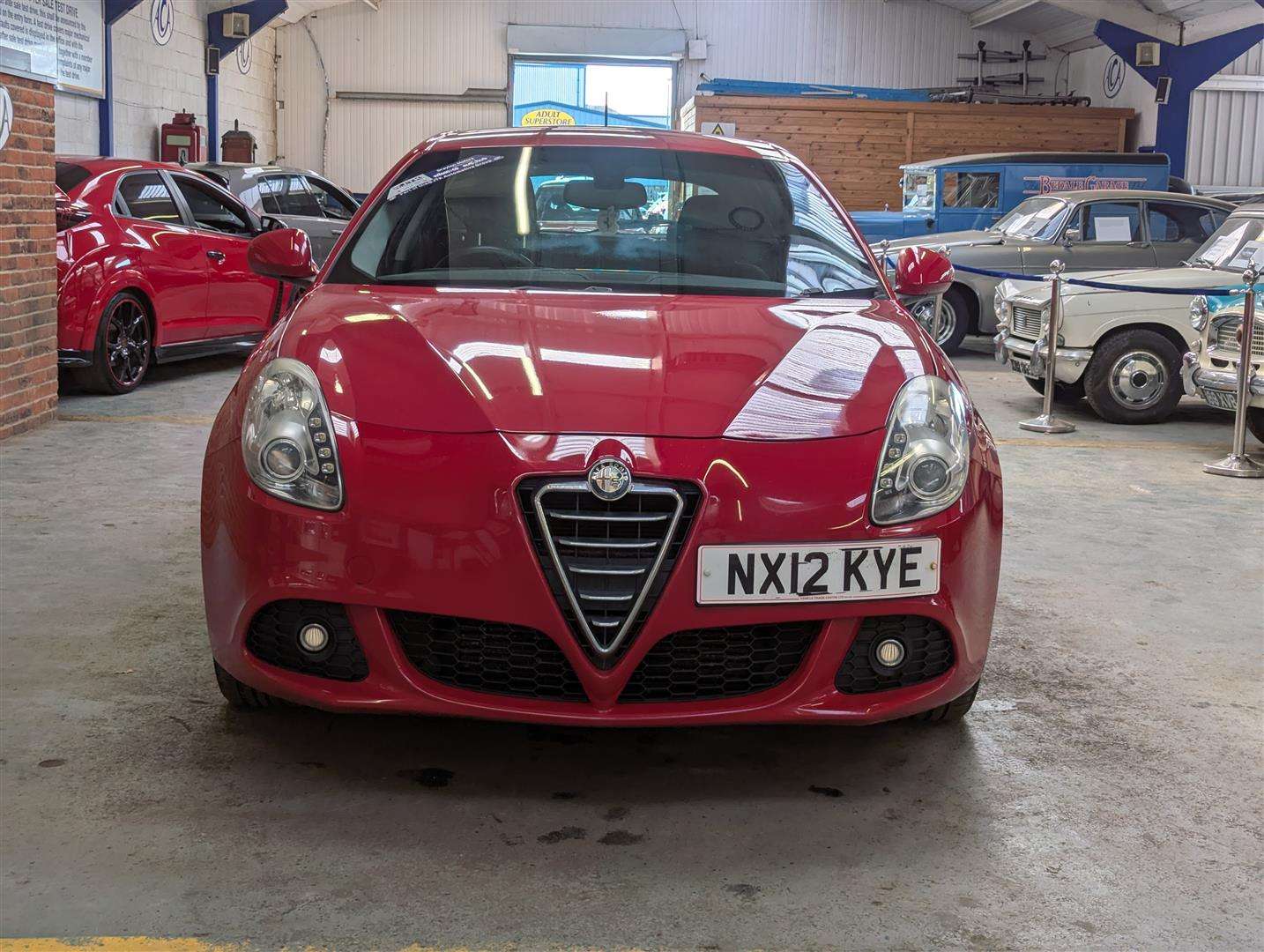 <p>2012 ALFA ROMEO GIULIETTA LUSSO JTDM-2 S/</p>