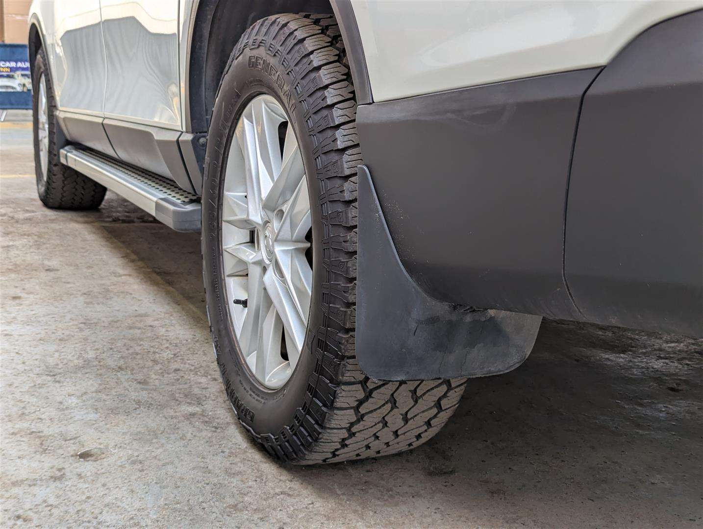 <p>2021 SSANGYONG MUSSO SARACEN AUTO</p>
