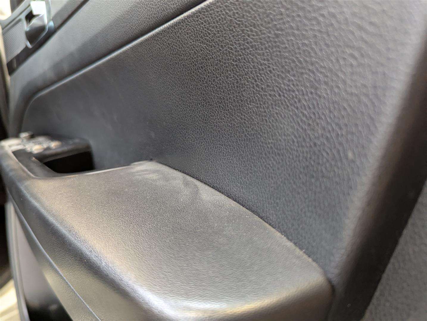 <p>2021 SSANGYONG MUSSO SARACEN AUTO</p>