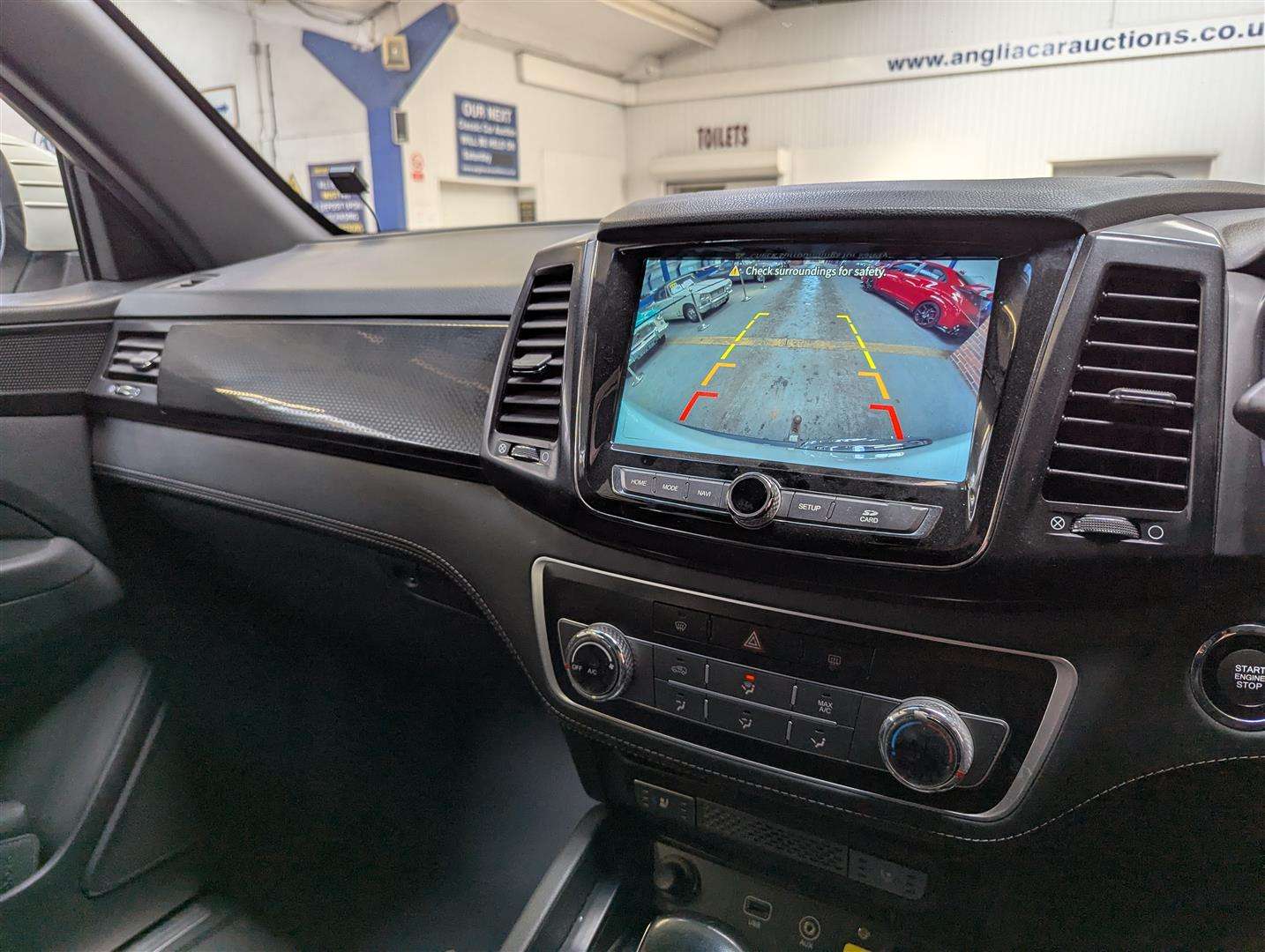 <p>2021 SSANGYONG MUSSO SARACEN AUTO</p>