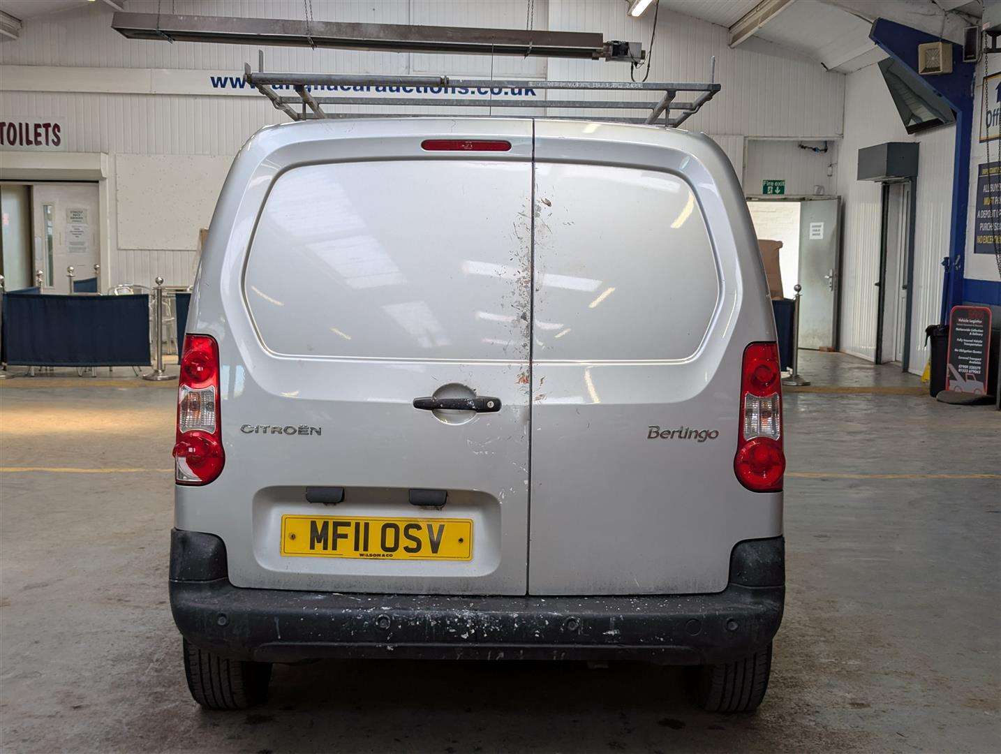 <p>2011 CITROEN BERLINGO 850 EN-PRISE HDI</p>